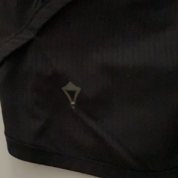 Black Ivivva Shorts - Picture 5 of 5